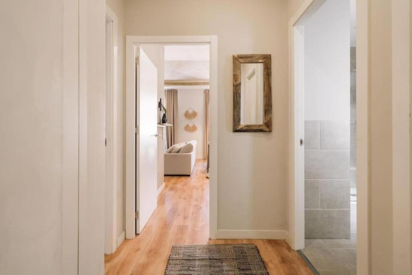 Salonga - 1 Bedroom And Balcony In Eixample Esquerra Βαρκελώνη Εξωτερικό φωτογραφία